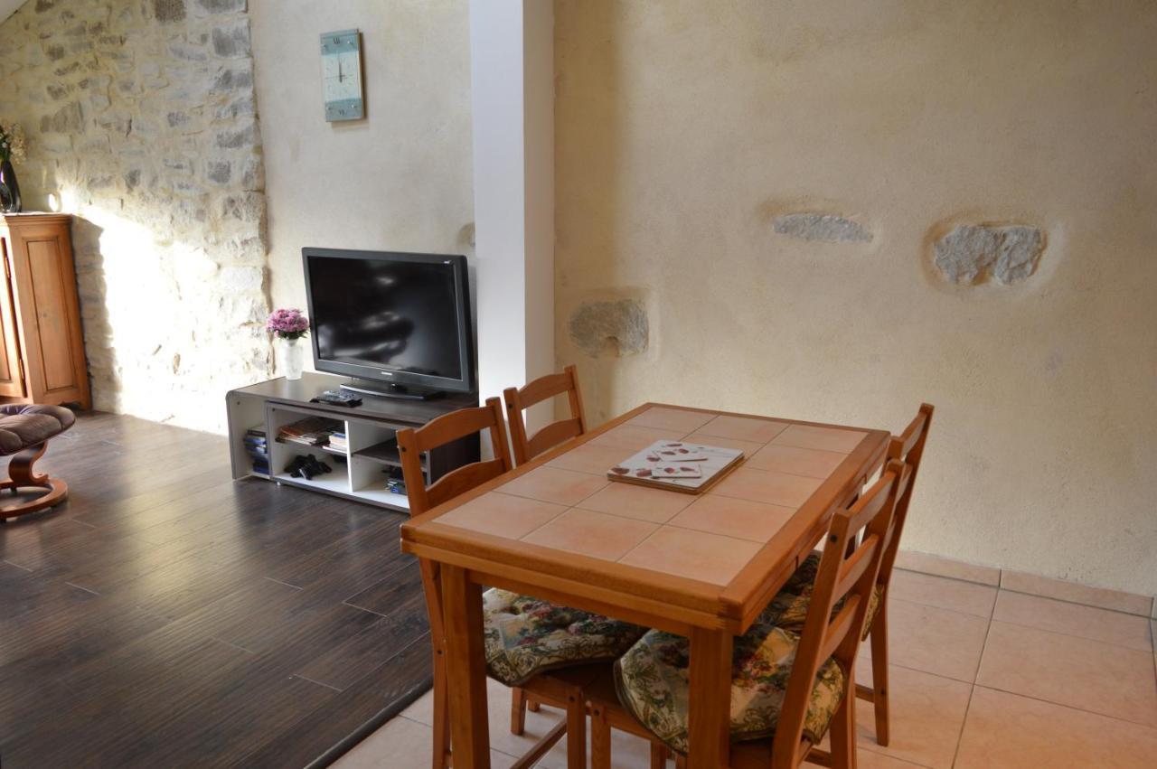 L'Apartement Azille Buitenkant foto